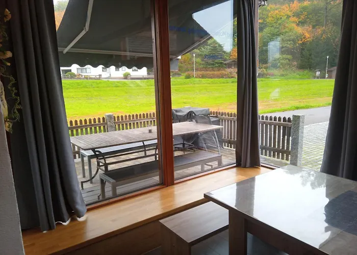 Grosszuegige Bachblick Holiday home Wald (Cham)